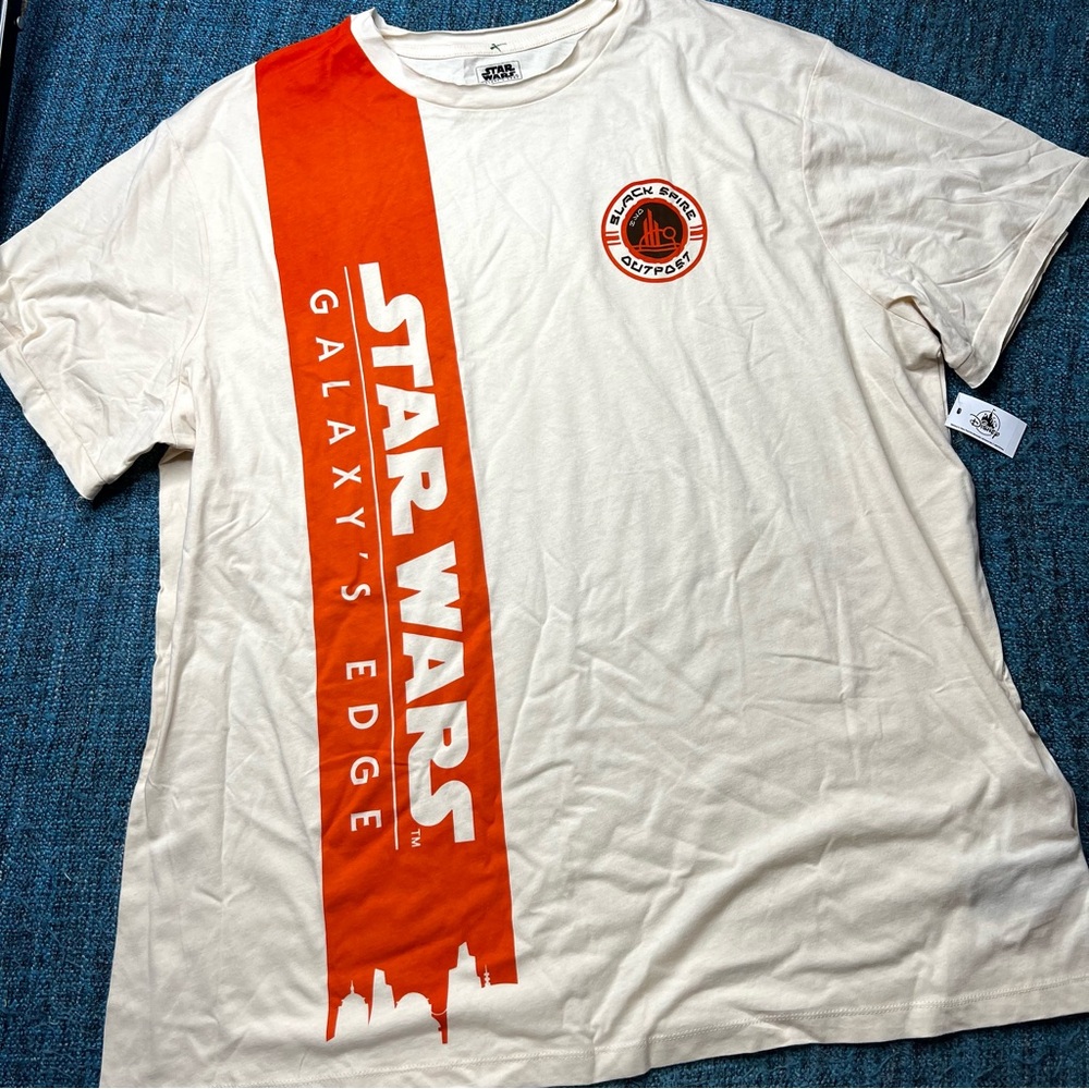 Disney Parks Star War's Galaxy's Edge Black Spire Outpost T-Shirt Cream Orange